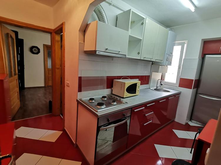 De închiriat – Apartament 2 camere, Vasile Aaron, Sibiu
