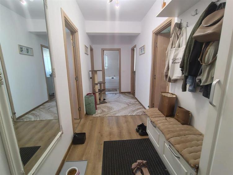 Apartament 4 Camere | Burdujeni | Etaj 2 | Loc parcare | 4c-1001