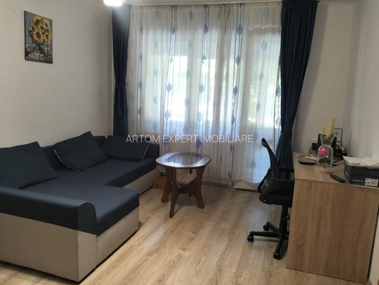 Apartament  de inchiriat 2 camere  langa metrou  1 Decembrie 1918 - 30