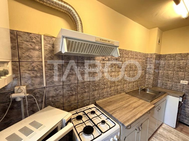 Apartament 3 camere de vanzare  55mp etaj 2   Valea Aurie - 8