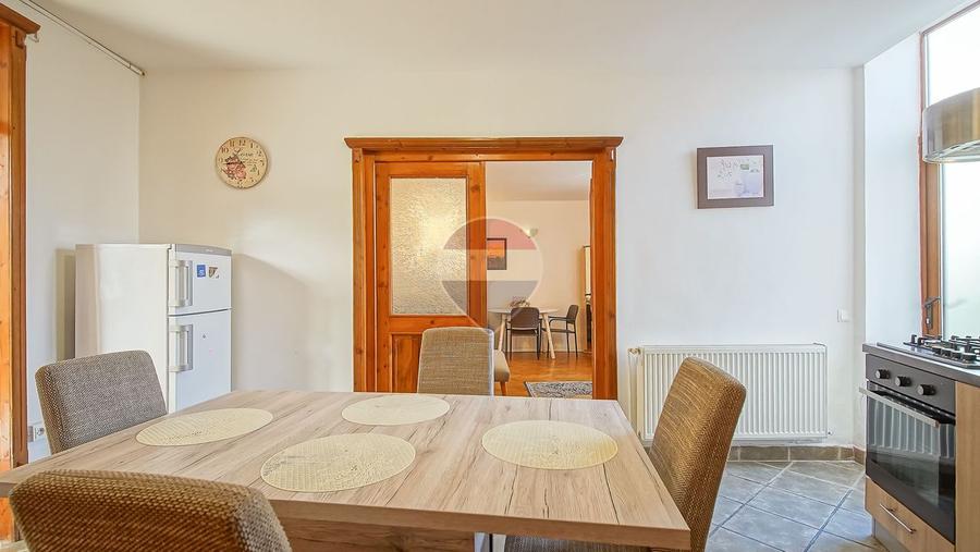 Apartament 2 camere, 73 mp, Centrul Istoric Brașov, Str. Castelului
