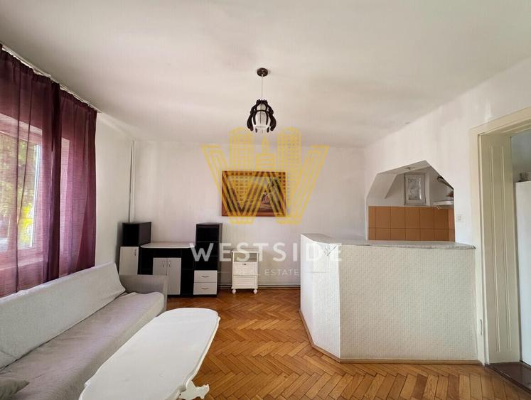 Casa individuala de vanzare, in Mosnita Veche