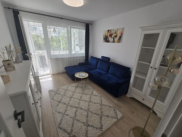 Apartament 2 camere,50mp+balcon,mobilat si utilat,lift nou
