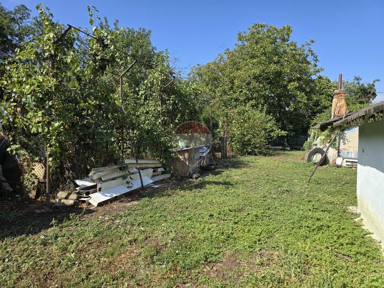 Casă de caramida finisata 75mp, teren 900mp | jud Dambovita