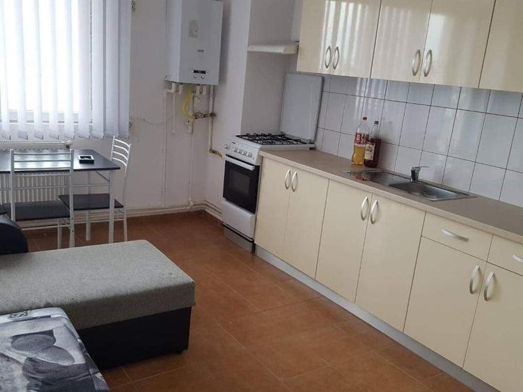 Apartament 2 camere, mobilat/ utilat, zona Mihai Viteazu