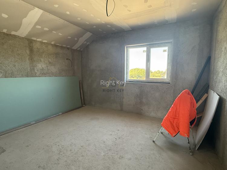 Casa P+M+Pod, 5 camere, Pompa de caldura, Ciorogarla! Comision 0%!