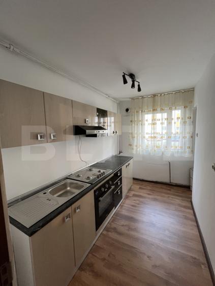 Apartament 3 camere complet renovat – 66 mp utili –Etaj 1, zona Han