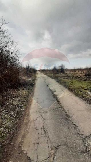 Spațiu industrial hale cu teren in zona Mihai Bravu Ploiesti