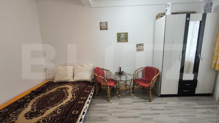 Garsoniera de inchiriat, 25mp, etaj 1, zona Burdujeni Gara.