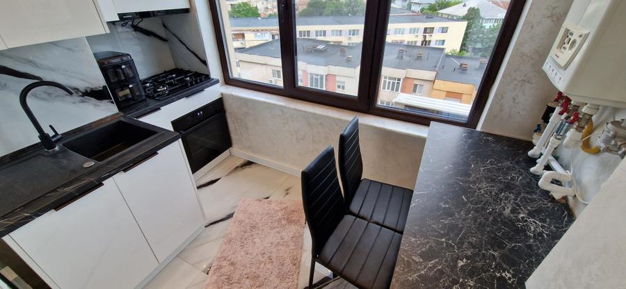 Apartament 2 camere, 47 mp cu terasa de 60 mp, zona George Enescu