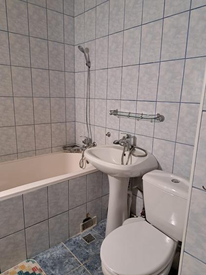 Apartament 4 camere la strada-Uvertura Mall
