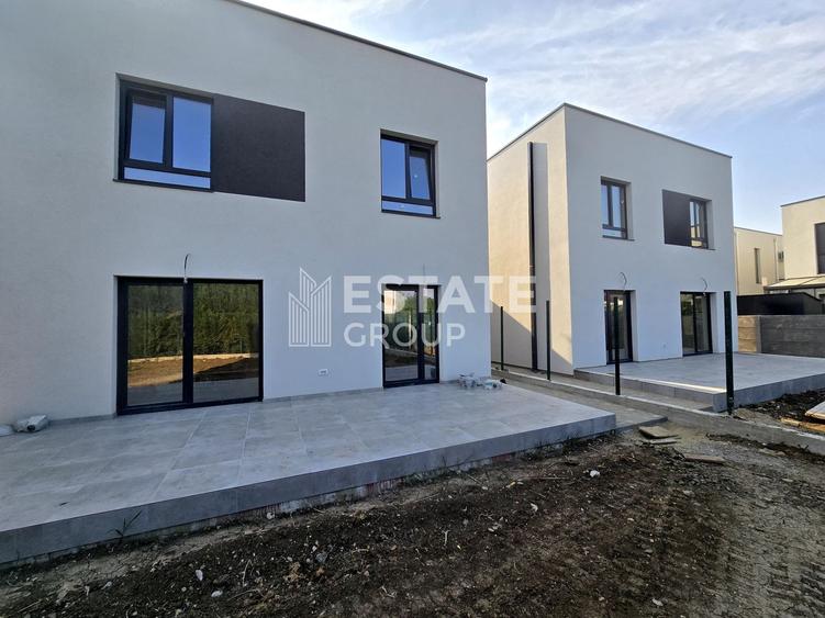 Duplex cu 5 camere despartit prin camera tehnica in Dumbravita