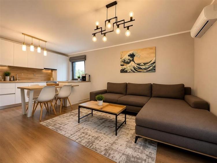 Apartament 3 camere, modern, garaj, Europa