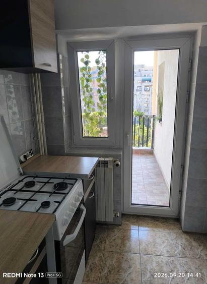 AP. 2 CAMERE- UNIRII, PARCARE INCLUSA, BUCATARIE INCHISA, MODERN
