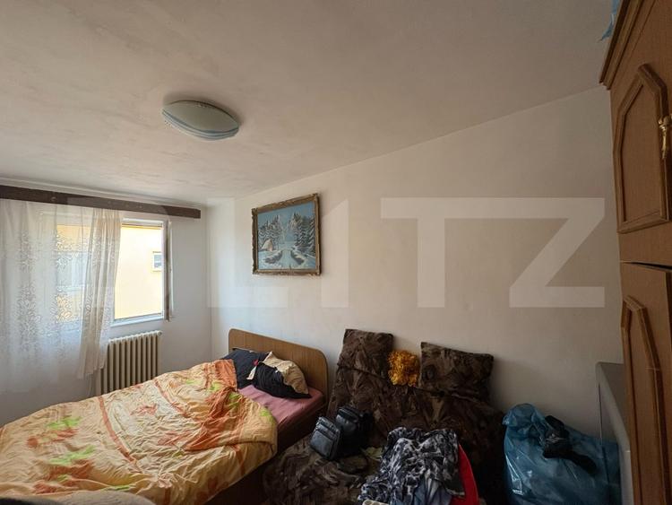Apartament 2 camere zona centrala Cugir