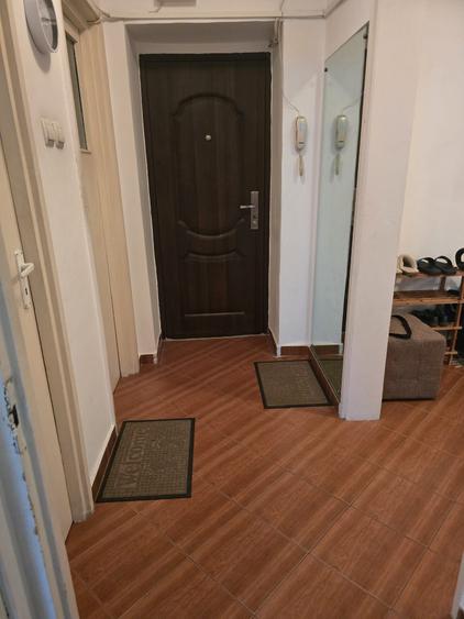 Obor Mihai Bravu stradal, dec., 70mp, depozitari, anvelopat, parcare