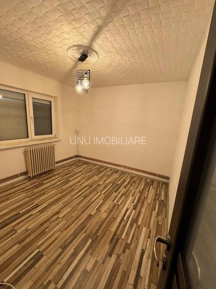 2 camere decomandat chiar in spate la lidl nicolina prima statie - 5