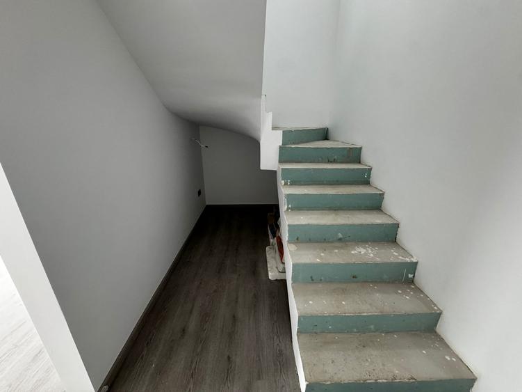 Metrou Berceni - Duplex 125mp + 150mp curte