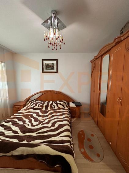 Apartament 3 camere de vânzare în zona Gară – etaj intermediar