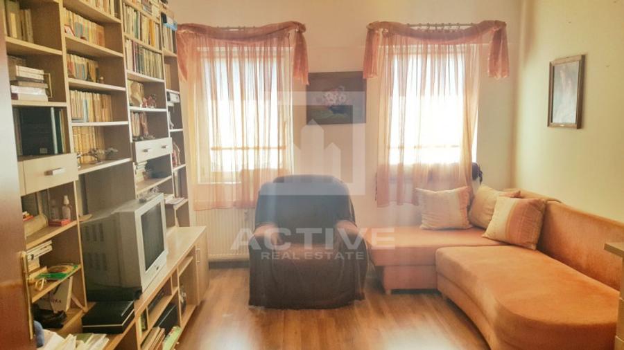 Apartament  4 camere -terase generoase -Zona  regionala cfr