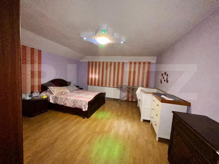 Casa de vanzare , 258 mp utili + 418 teren, zona Closca