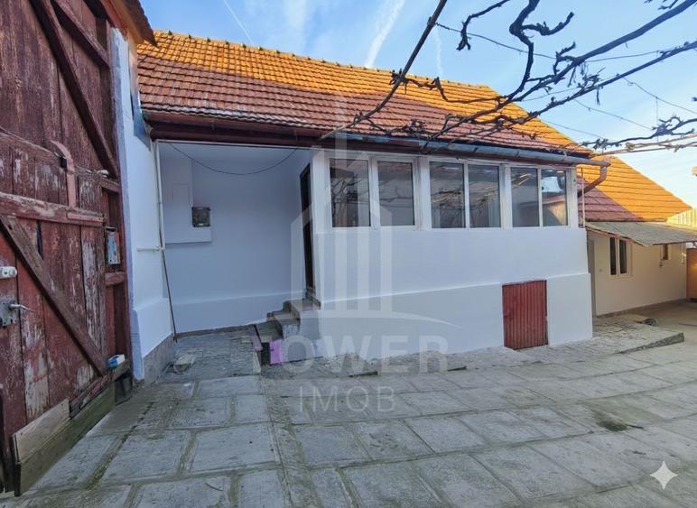 Casă de vânzare – Comuna Rășinari, str. Andrei Șaguna – aproape de centru