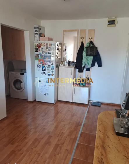 Apartament 2 camere I Decomandat I Cetate I etaj 3 I Mobilat si utilat I Etaj 3