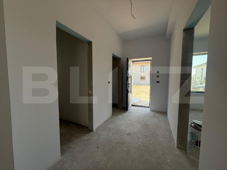 Duplex despartit prin garaj 132 mp, Dumbravita!
