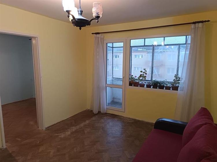 Apartament cu 2 camere pe strada Uranus, Astra, Brasov