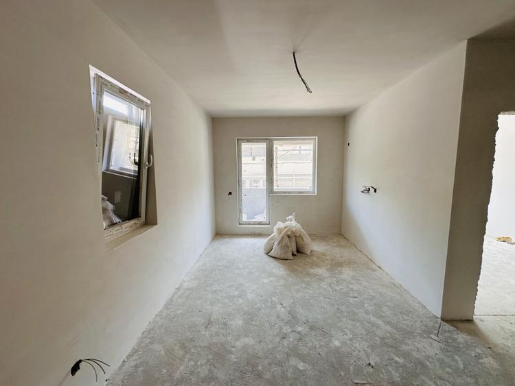 Studio superb 42 mp , decomandat , confort 1 sporit , Sg Ilie Petre , Chiajna
