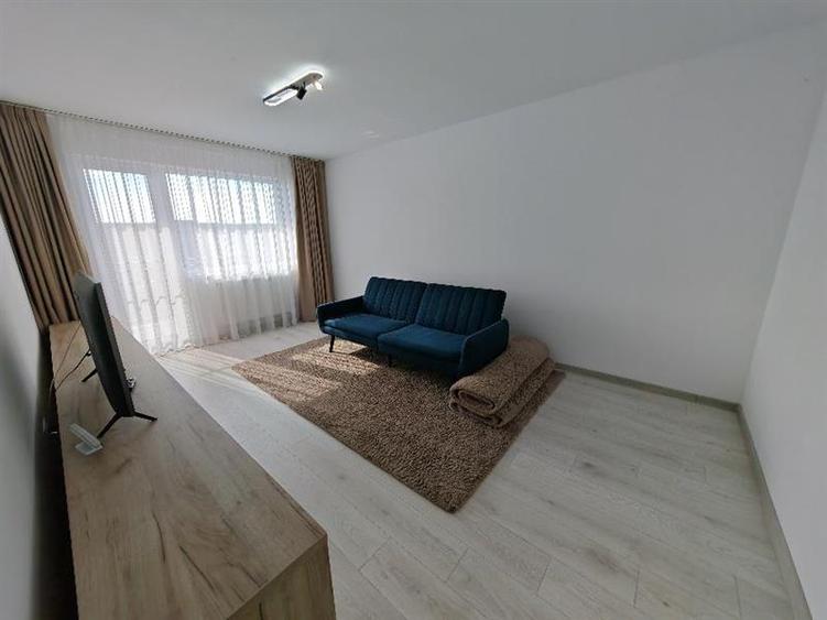 Inchiriem Apartament 2 Camere, Modern, Decomandat, Tractorul