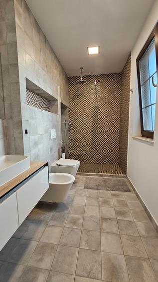 Proprietar închiriez duplex zona Aradului
