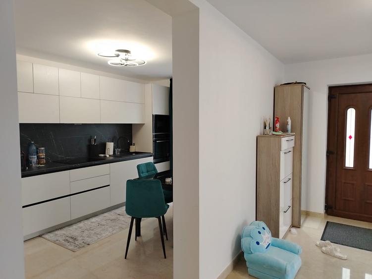 Apartament nou 110mp+420mp Teren mobilat utilat 168.000eur neg