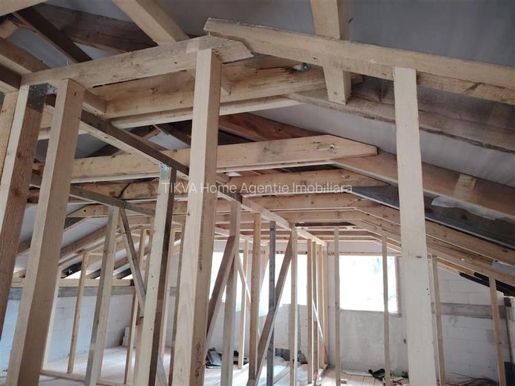 Casa de vacanta nefinalizata (Borzont) - 12