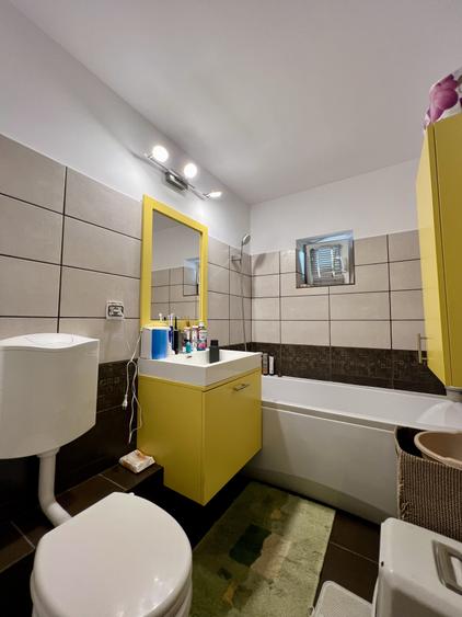 Apartament modern, 3 camere, 67 mp utili, etaj 3, decomandat - Aradului