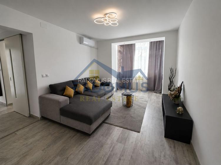 Apart. 3 camere – Cina –57 Utili - Mobilat & Utilat Complet - Etaj 3/4 - 3
