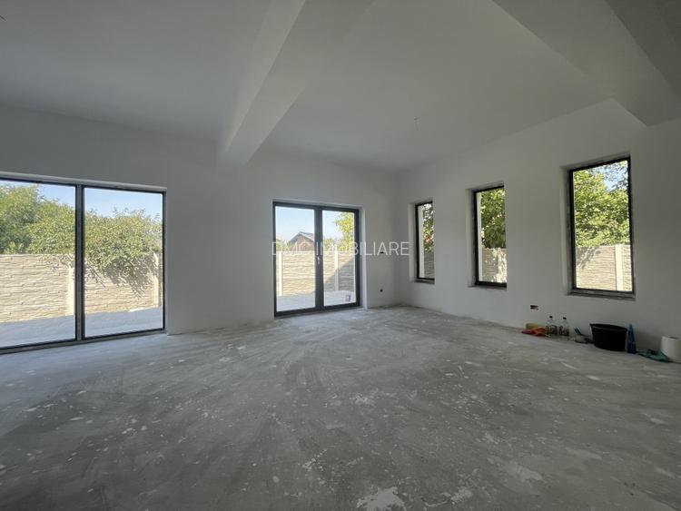 Domnești, vila individuala, 4 camere, suprafață 140mp, teren 400mp, utilitati - 10