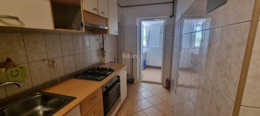 Garsoniera de închiriat in cta strada Traian  - 5