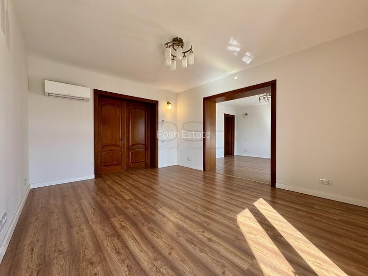 Vilă reprezentativă, 8 camere, 5 băi, Birouri, Reședință, Mixed Use - 13