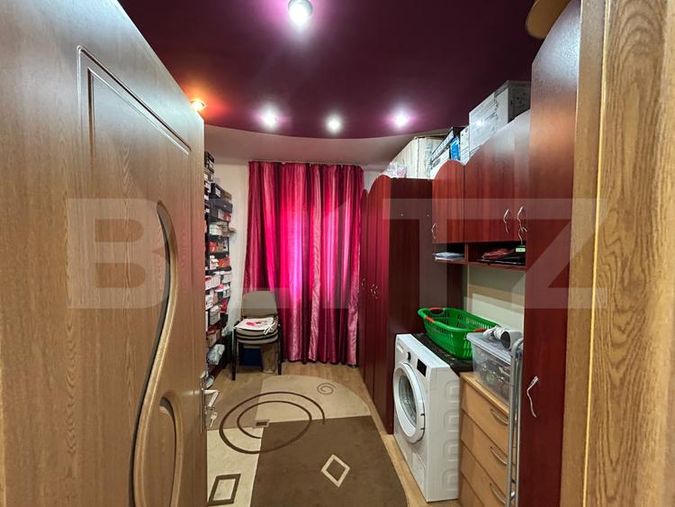 Apartament de vanzare, 3 camere, 70 mp, zona Aiud