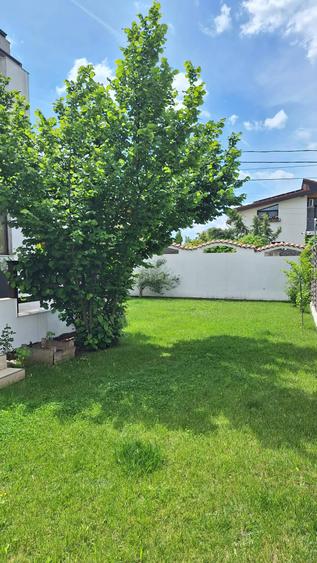 Vila ren.2018,P+1+M, 5 dormitoare,4bai,teren 500 mp,garaj 2 loc.cu acces in casa
