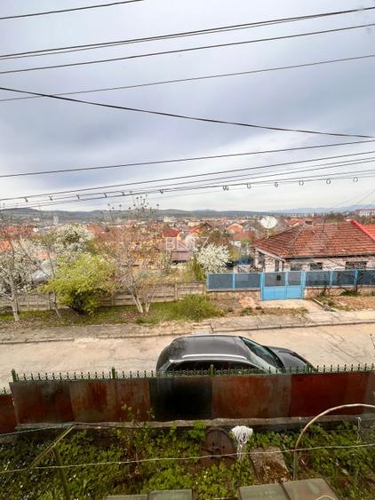 Casa formata din 2 corpuri+garaj- EXCLUSIVITATE BLITZ-comision 0 cumparator - 15