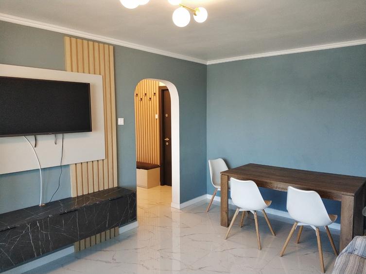 Tomis Nord - Ciresica - Apartament renovat, cu centrala cu gaz si loc de parcare