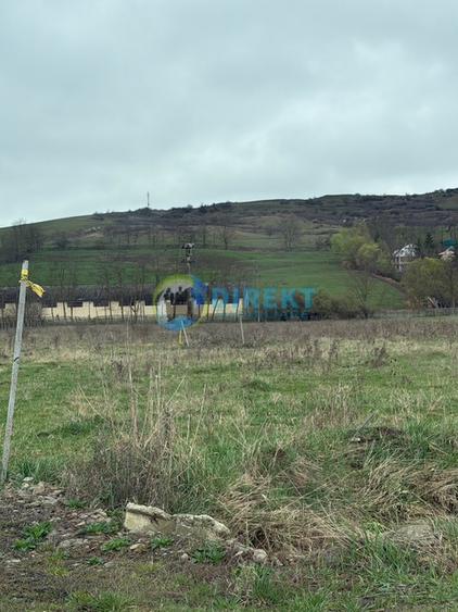 Teren intravilan , zona Zavoaie