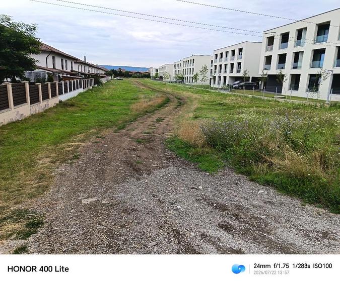 Vand teren intravilan de 5200 mp in Unirii, str.Marului,pt. constructii
