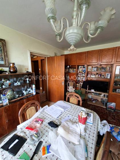 3 camere Titan Parc - Metrou - 17