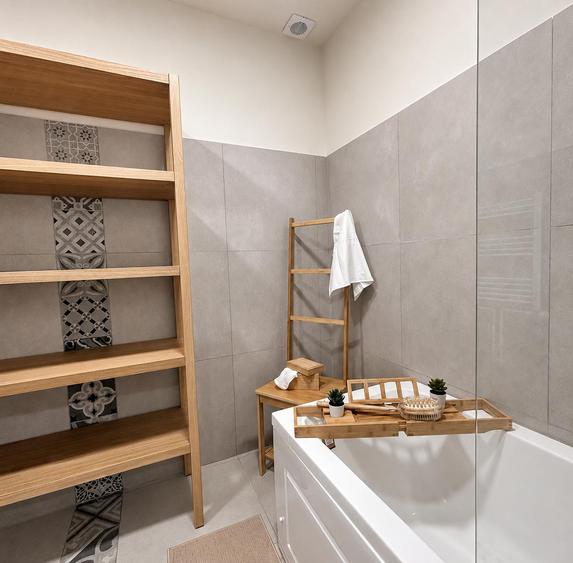 DE VÂNZARE – APARTAMENT NR. 31, CURTEA 1 | COMPLET MOBILAT