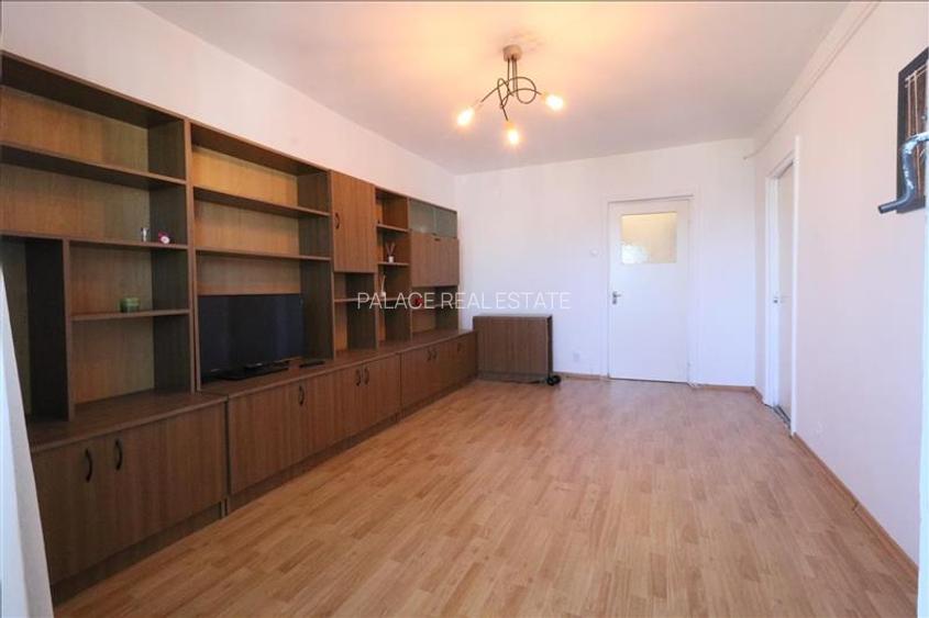 Apartament de 3 camere Decomandat, Hala centrala - 3