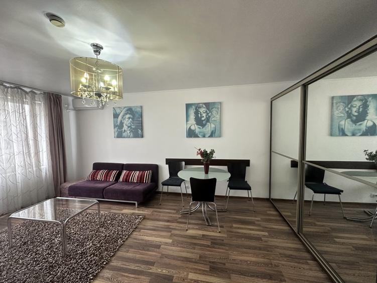 Apartament 2 camere Calea Victoriei, langa Ateneu, mobilat modern, bloc solid