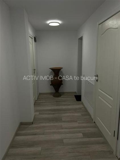 Casa cu piscina - Buftea - 8 camere - 4 bai - 620mp - 2500mp teren - 38
